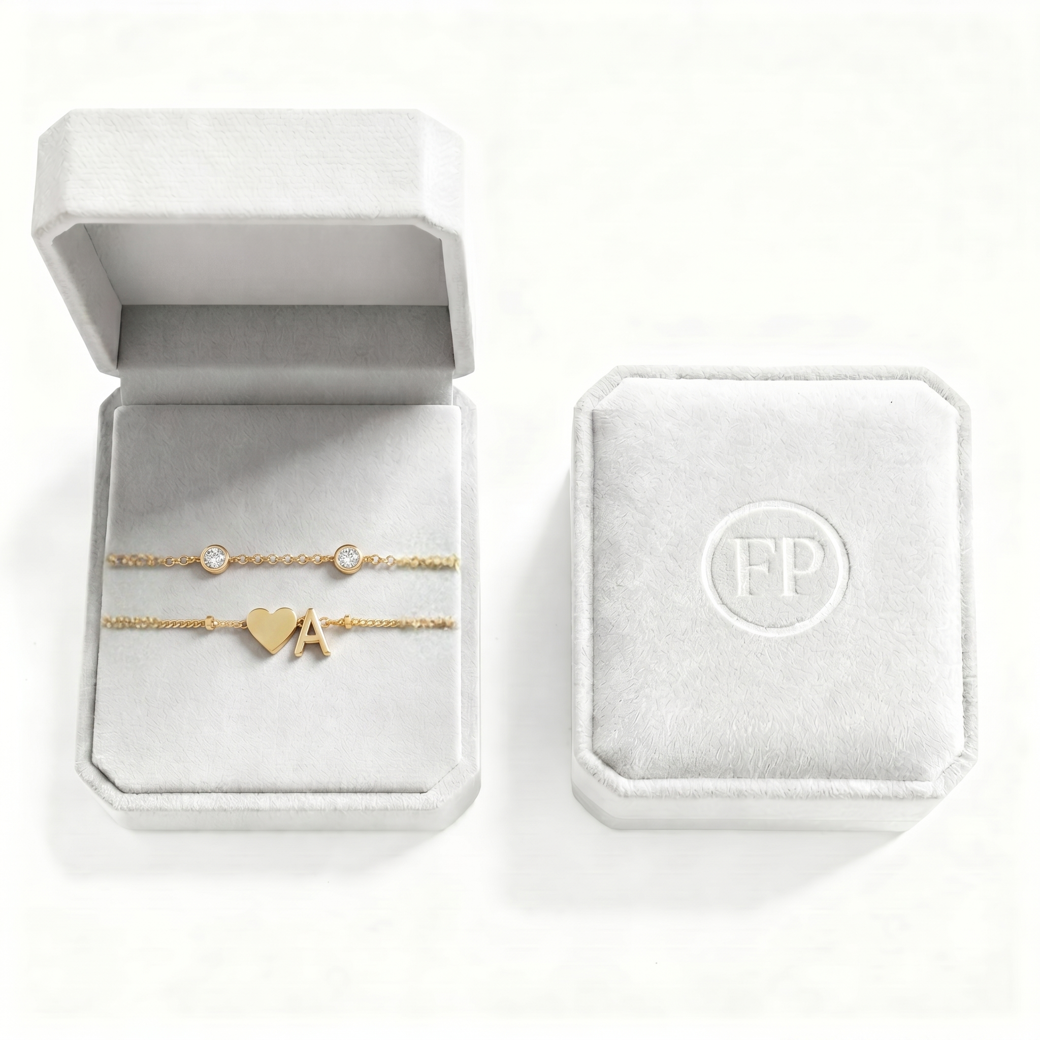 Bracelete de Iniciais "Amor"