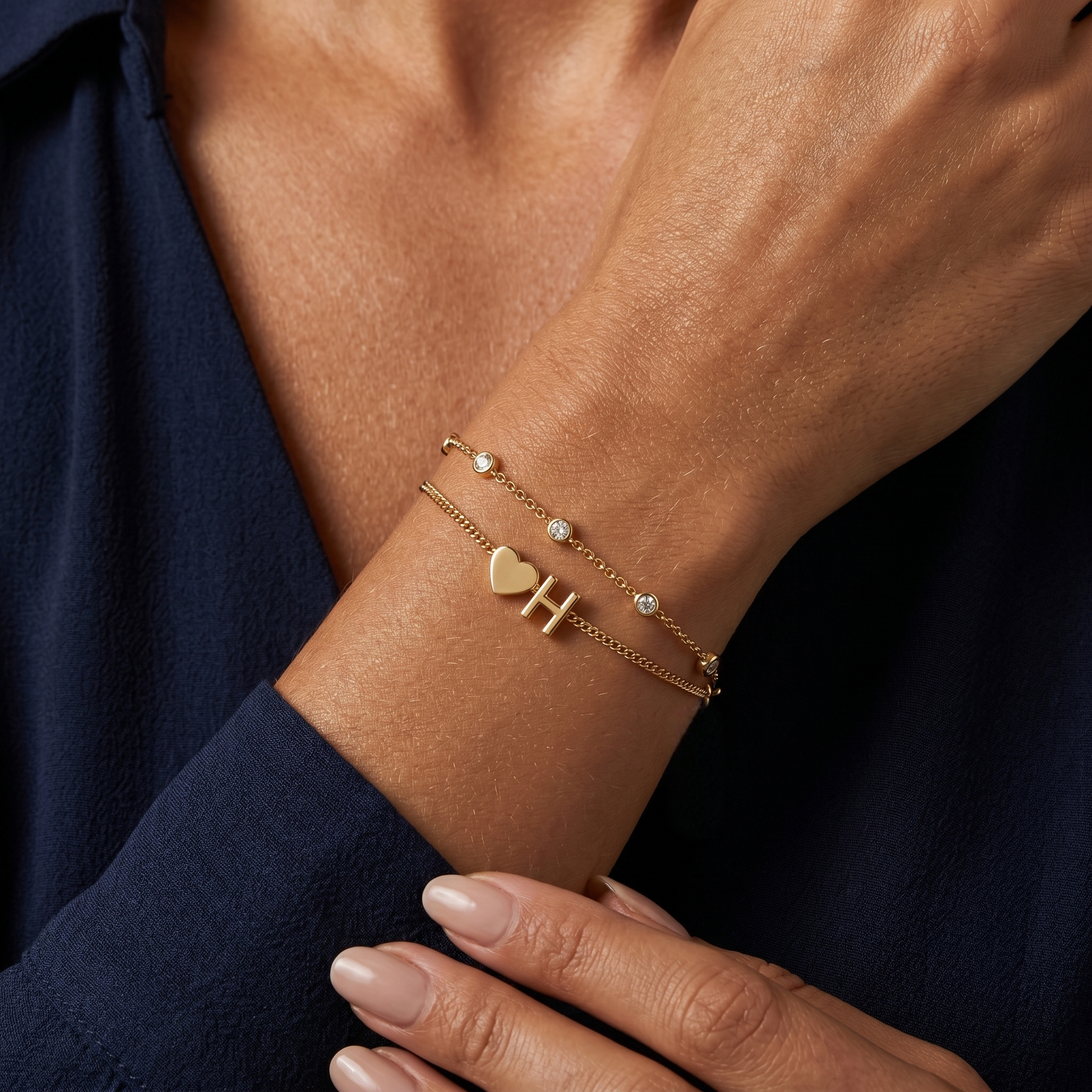 Bracelete de Iniciais "Amor"